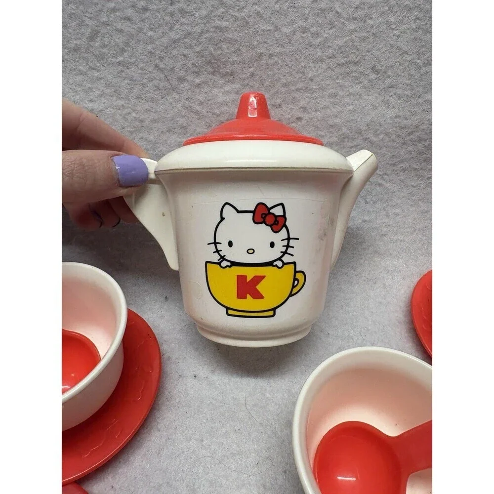 Hello Kitty San Rio Turn N Serve Tea Set Missing Tray CBS Inc 1984 Vintage Toys